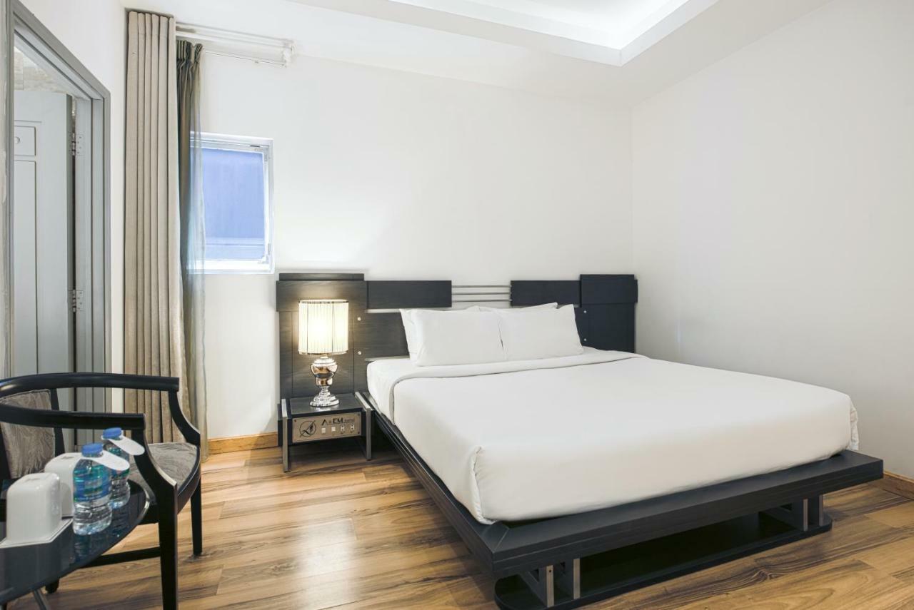 A&em - The Petit 2* TP. Hồ Chí Minh